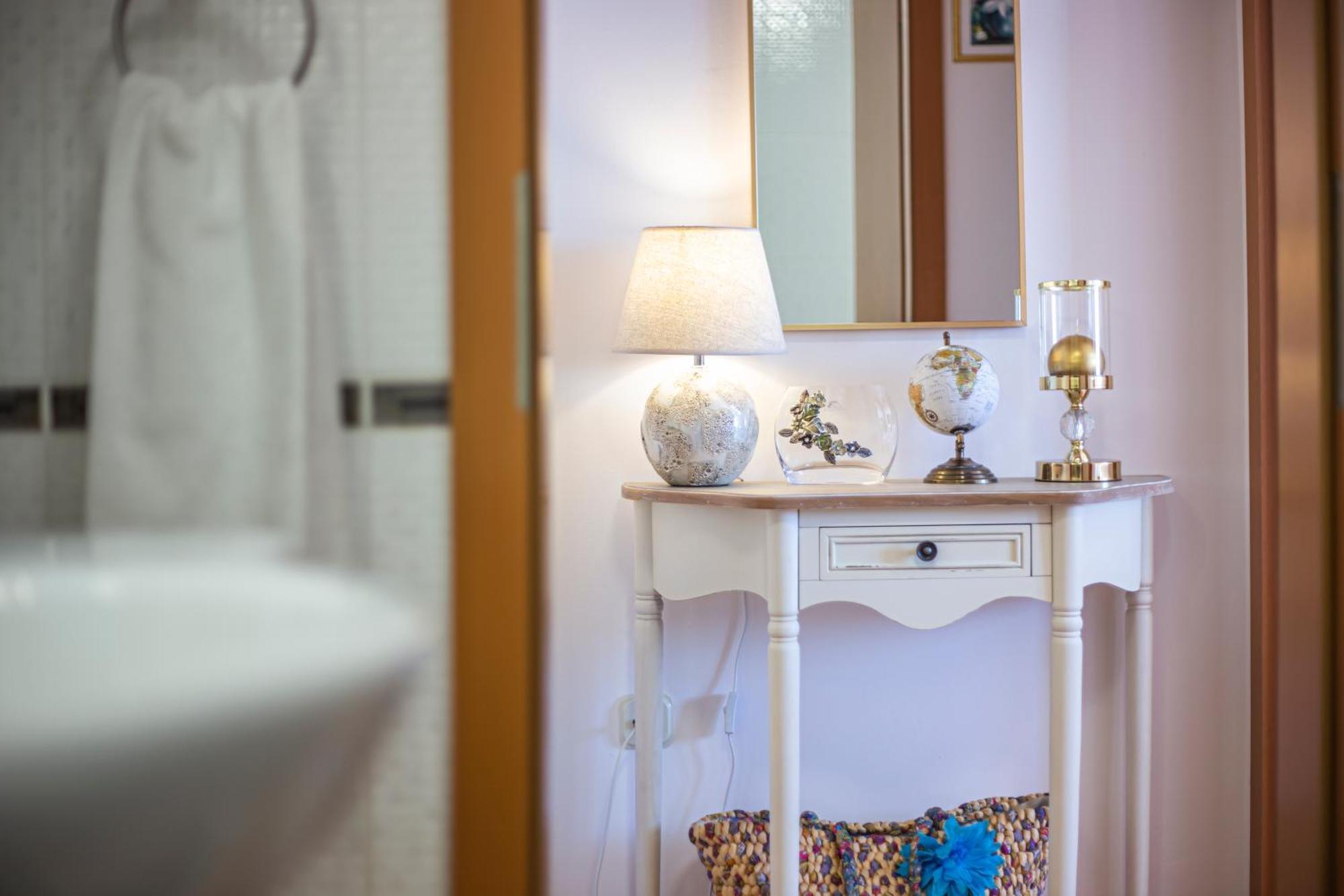 Apartment Anita With Amazing Sea View Makarska Exterior foto