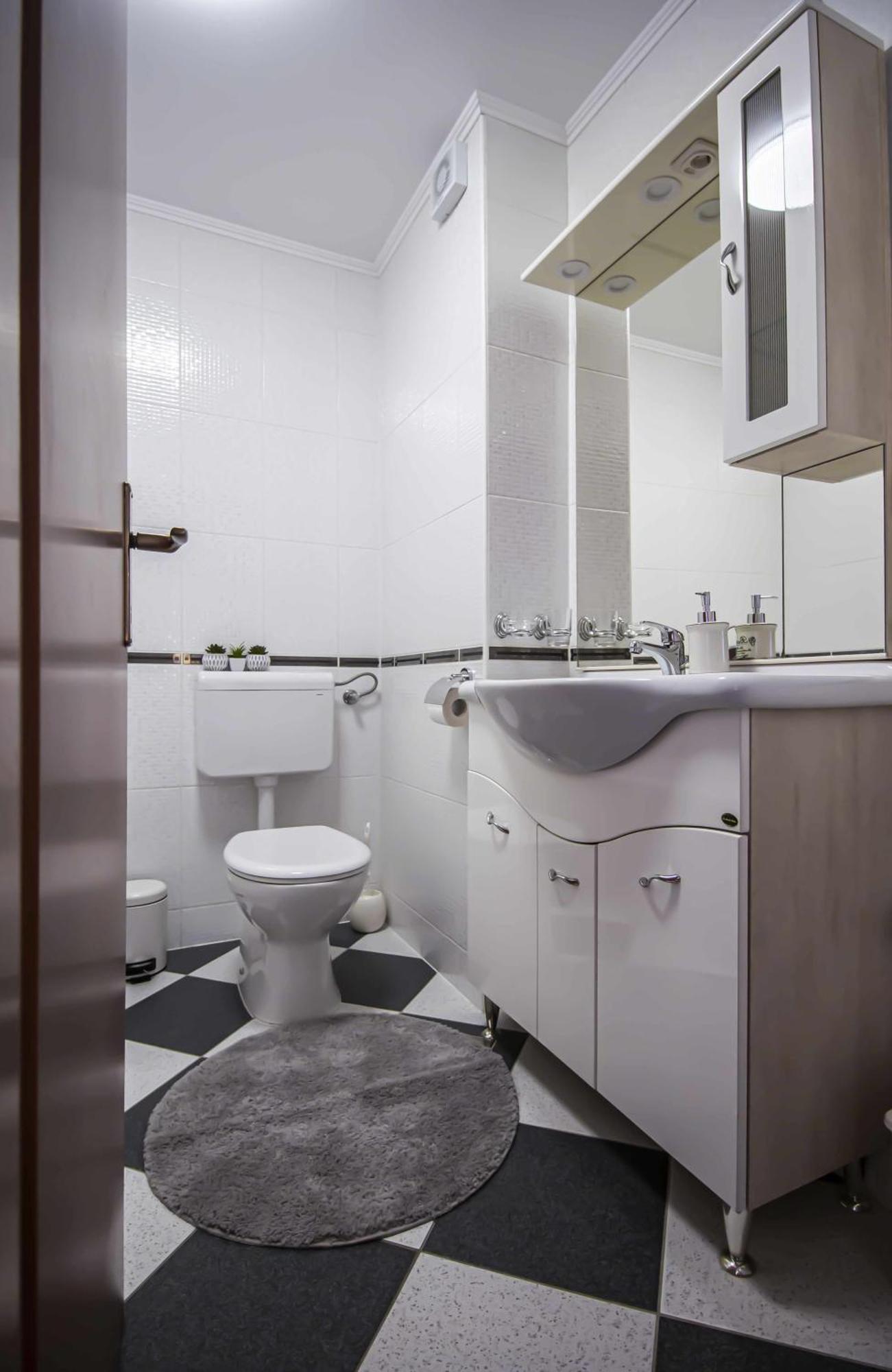 Apartment Anita With Amazing Sea View Makarska Exterior foto